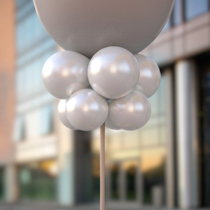 Vita metalliska ballongknippen 28 cm - 10-pack